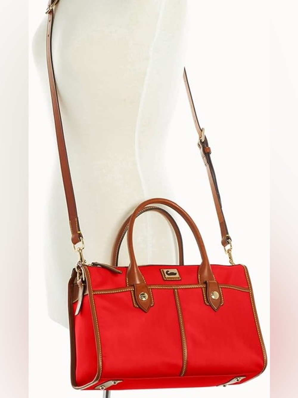 Like New Dooney & Bourke Glowing Red Handbag - Picture 2 of 5